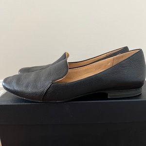 Naturalizer Emiline Black Loafer Size 8